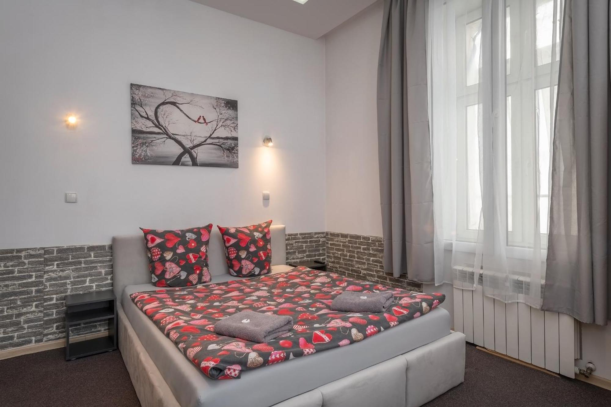 70S Business Room Krakow Bagian luar foto