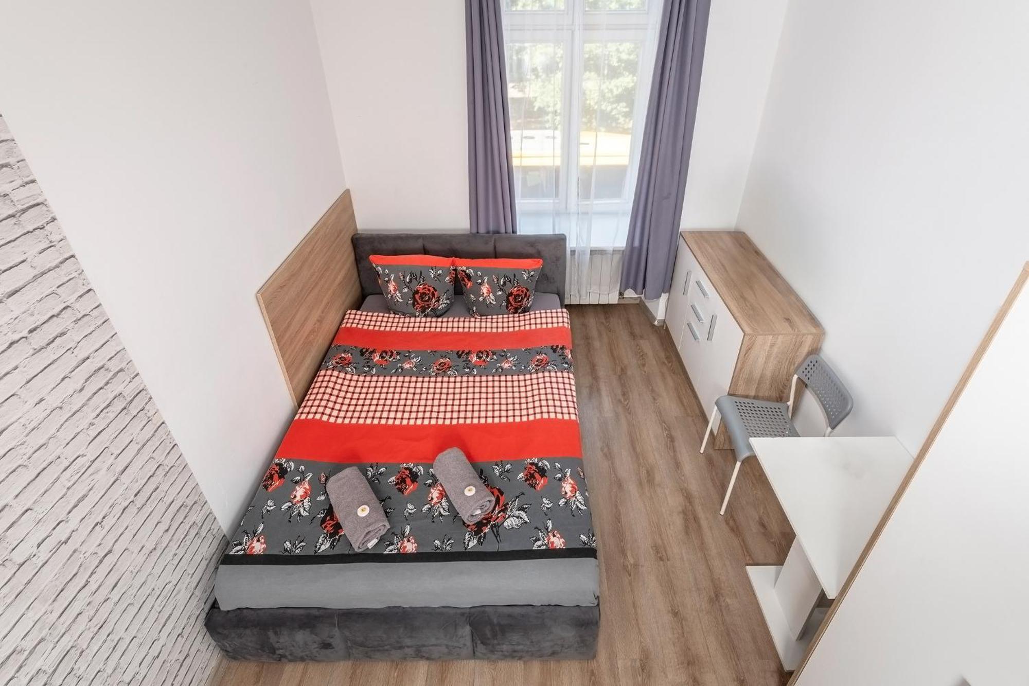 70S Business Room Krakow Bagian luar foto